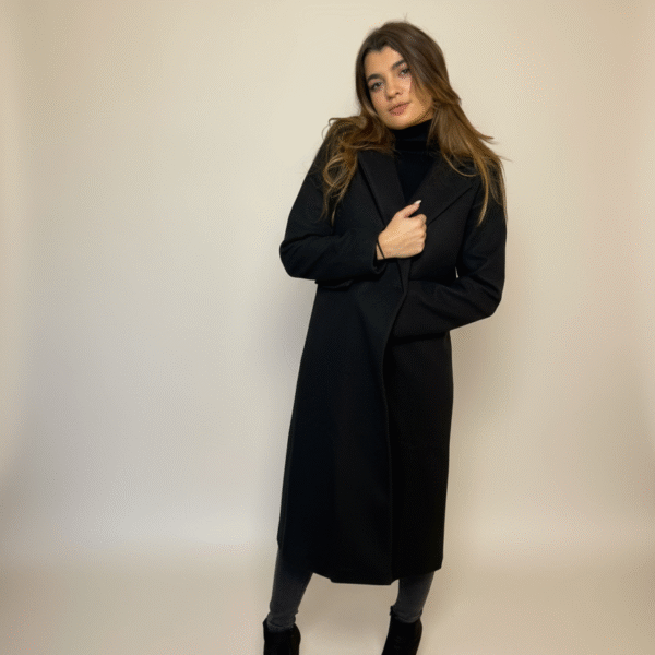 Manteau intemporel &agrave; manches longues noir